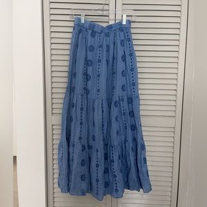Zara midi skirt with cutwork embroidery XS NWT